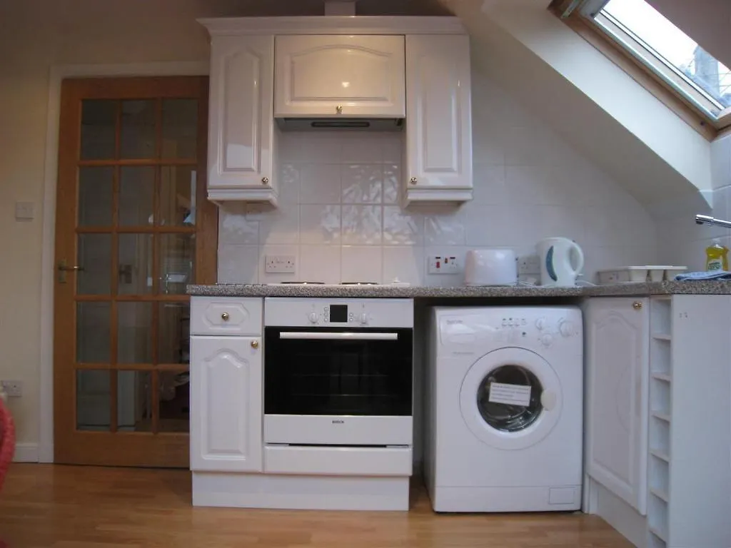 Featherhall Garden Court Apartments Edinburgh